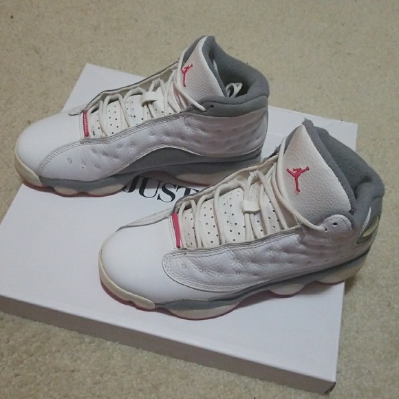 Jordan 13 - Picture 3 of 4